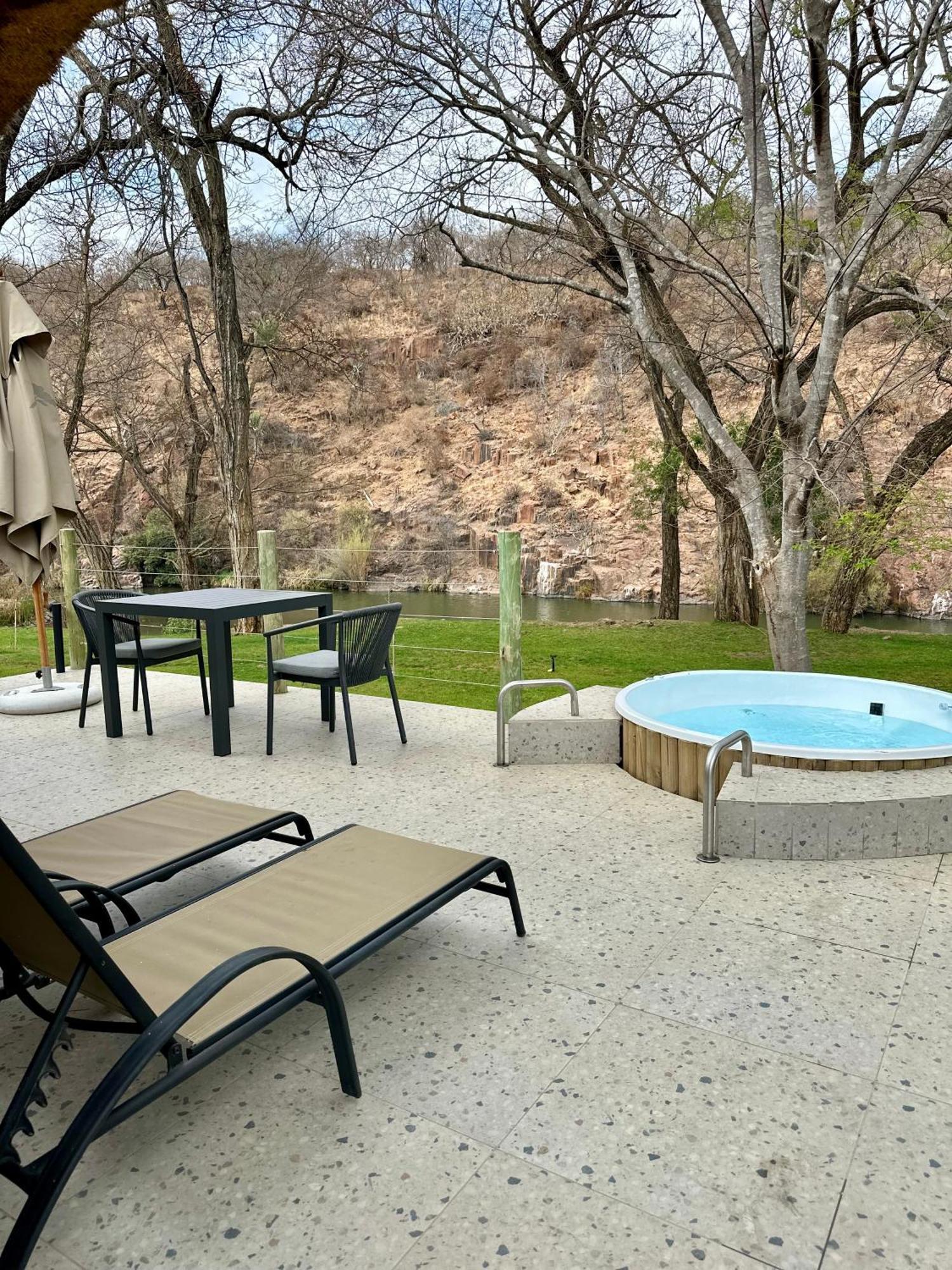 Mologa River Lodge Rust de Winter المظهر الخارجي الصورة