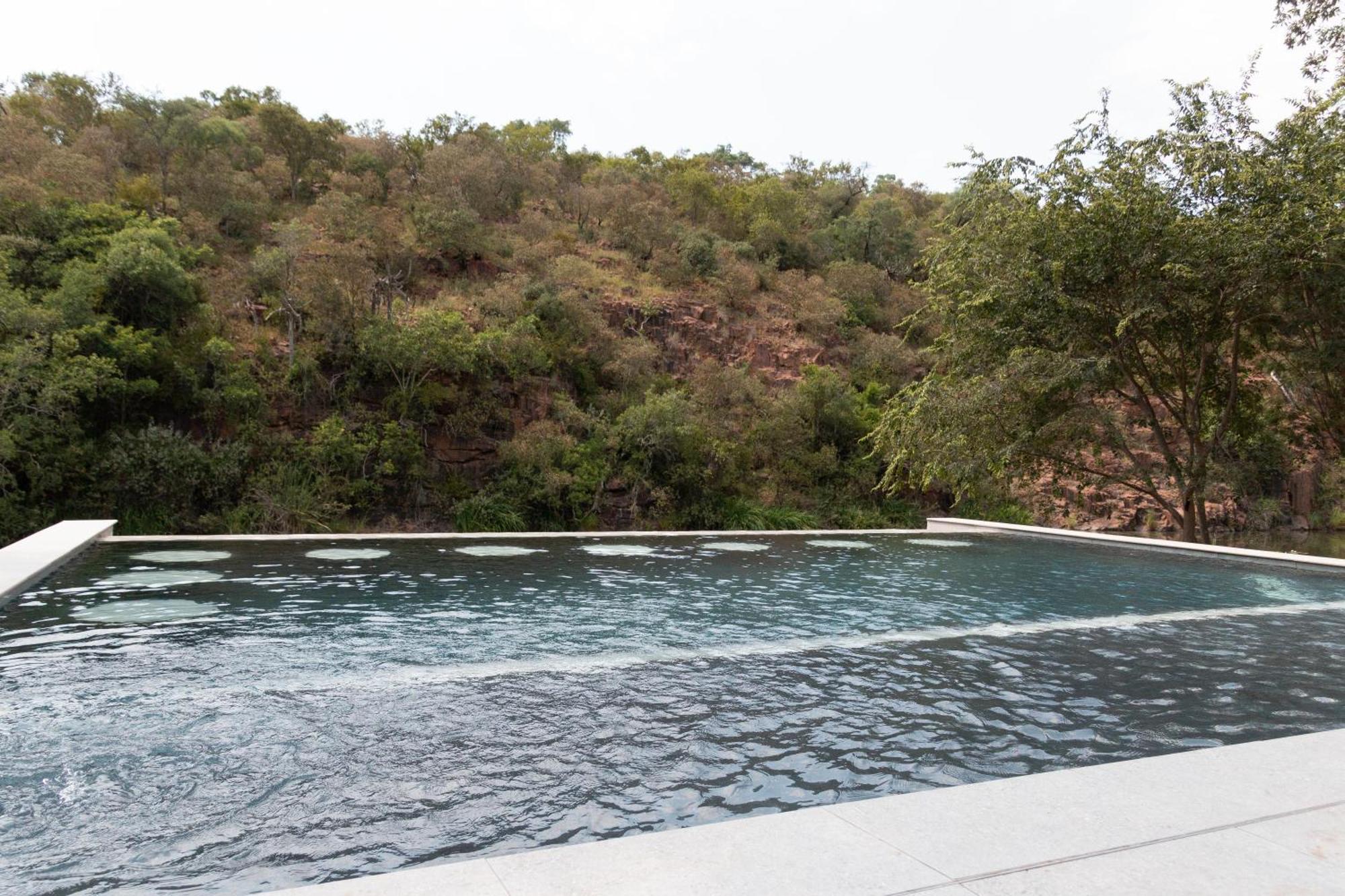 Mologa River Lodge Rust de Winter المظهر الخارجي الصورة