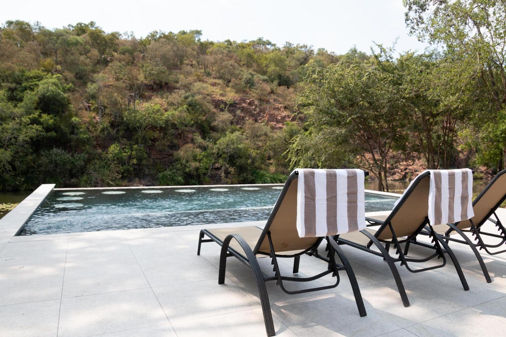 Mologa River Lodge Rust de Winter المظهر الخارجي الصورة